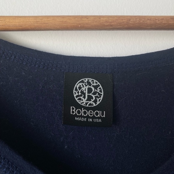 Babeau Navy Blue V-Neck Cap Sleeves Tee Shirt Size Small - Picture 3 of 8